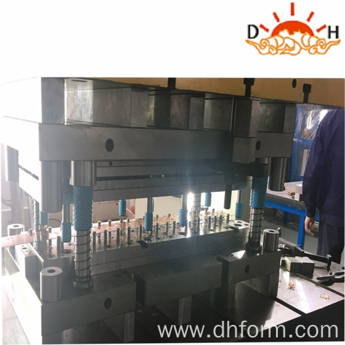 Automotive Parts Stamping Punch Press Tool Die maker